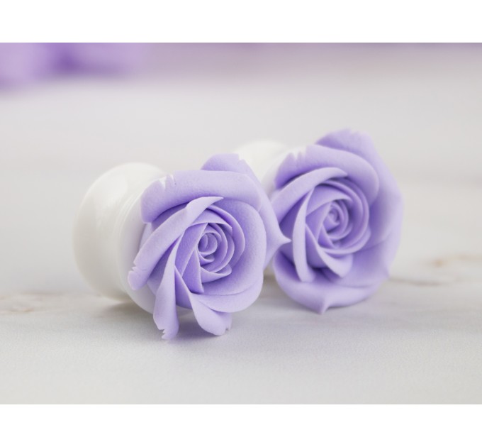 Lavender flower ear piercing plugs, rose gauge earrings