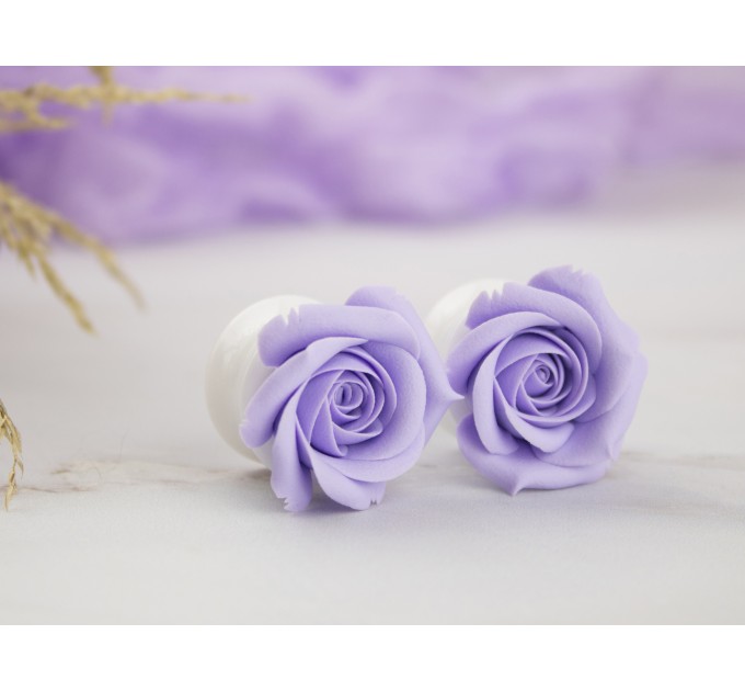 Lavender flower ear piercing plugs, rose gauge earrings