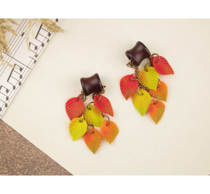 Colorful fall leaves Dangle gauge earrings for stretched ears Wooden tunnels Autumn Woodland Chain hangers Handmade