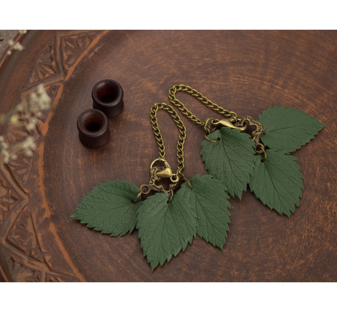 Green leaves chain hangers for stretched ears 8mm - 20mm wooden tunnels Dangle plugs and gauges Woodland Botanical