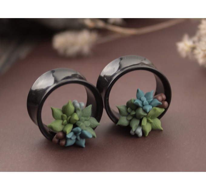 Handmade gauges plugs with succulents - cute flesh tunnels