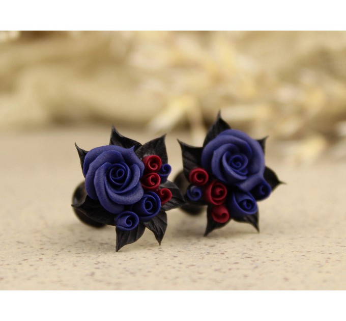 Navy blue rose custom plugs, ear tunnels 00g