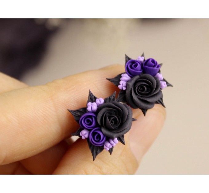 Violet rose handmade tunnels - 00 plug earrings