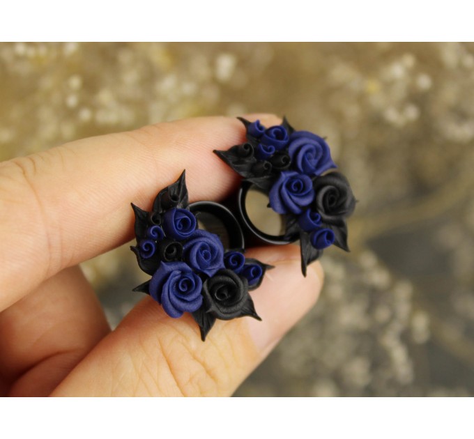 Custom palette tunnel earrings, navy and black plug gauges