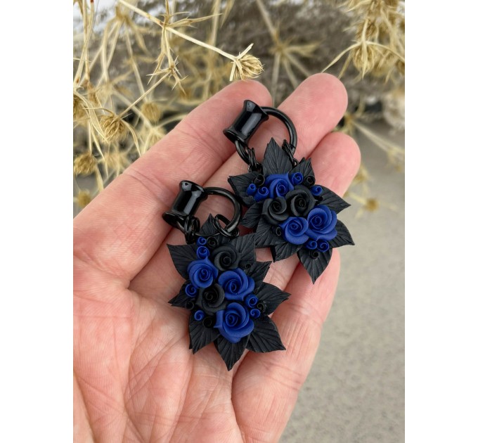 Navy blue and black stretched ears hoops – rose hangers