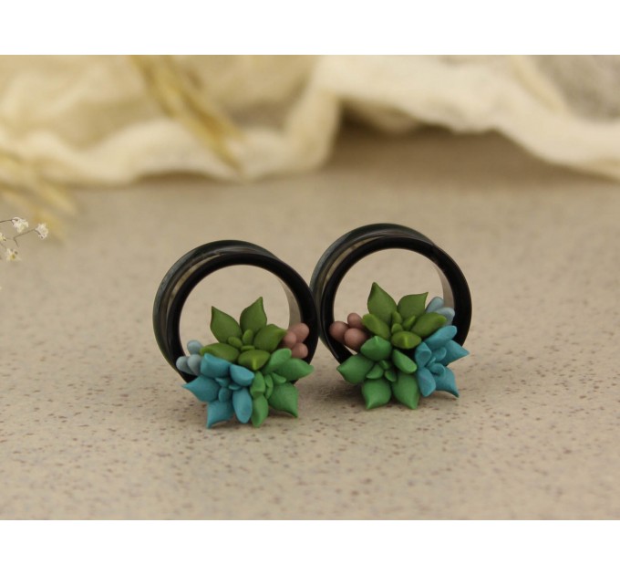 Handmade gauges plugs with succulents - cute flesh tunnels