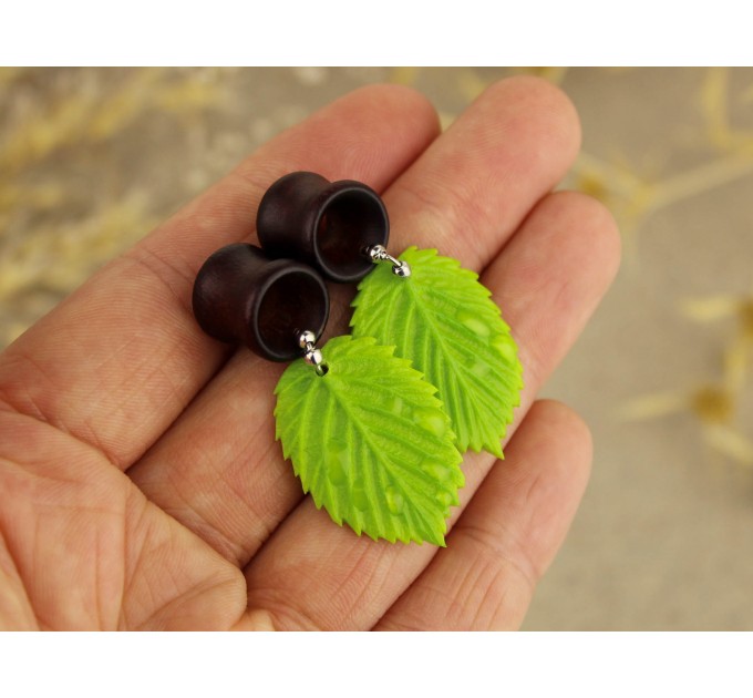 Spring leaf with dewdrops - wooden plugs for ears
