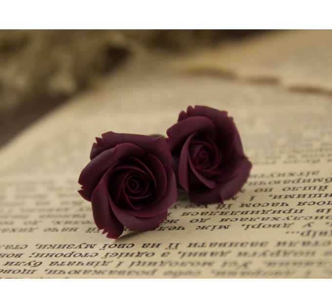 Burgundy ear plug piercing - floral 00g - 20mm gauges