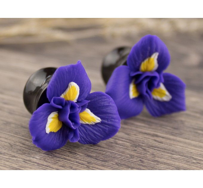 Purple iris flower plug earrings for gauged ears Floral tunnels Nature Botanical jewelry for stretched ears Handmade