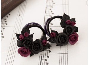 Tiny burgundy black rose ear tunnels 00g – 25mm
