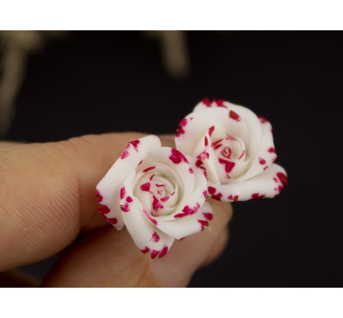 Handmade halloween stud earrings, Vampire blood rose