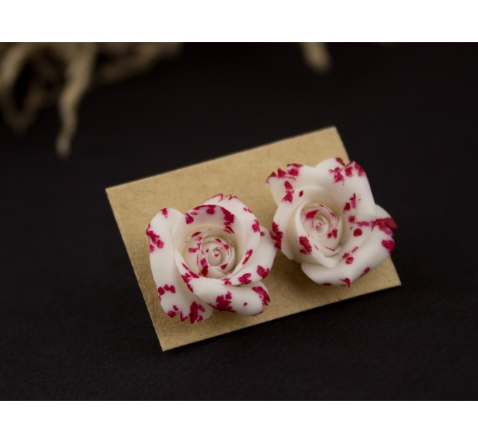 Handmade halloween stud earrings, Vampire blood rose