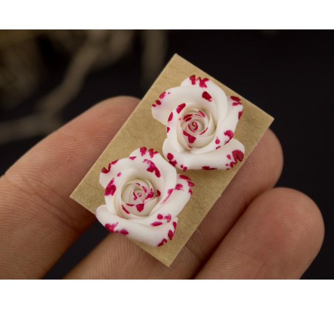 Handmade halloween stud earrings, Vampire blood rose