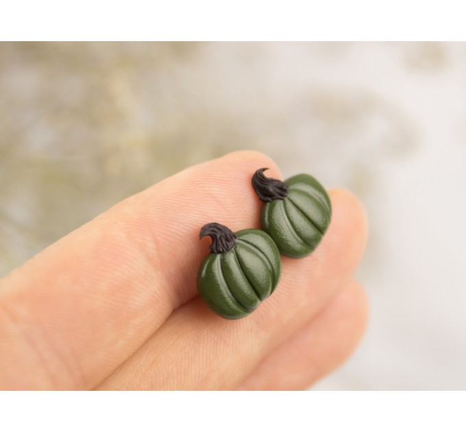Green tiny pumpkin studs Fall birthday earrings Thanksgiving party outfit Cozy autumn jewelry