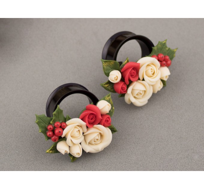 Cute Xmas earrings for stretched ears Tiny roses red green Holly berries Handmade gauges and plugs