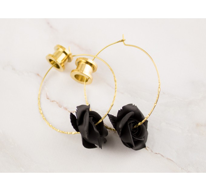 Black rose hoop earrings Golden screw back ear tunnels Brass hammered hangers Gothic jewelry for stretched ears