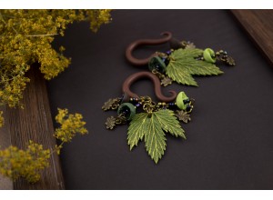 Green maple leaf gauges 5-14mm