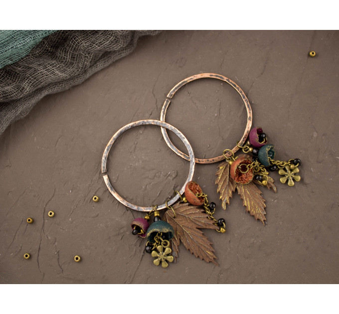Hammered copper hoop hangers for ear tunnels with maple leaves and handmade beads Boho jewelry for stretched ears
