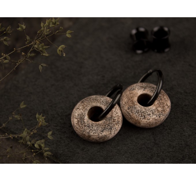 Ancient stone imitation hoop earrings Viking jewelry for guy Unisex brutal ear hangers Bone tunnels and plugs