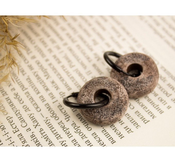 Ancient stone imitation hoop earrings Viking jewelry for guy Unisex brutal ear hangers Bone tunnels and plugs