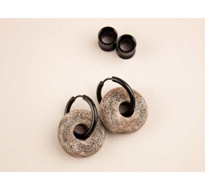 Ancient stone imitation hoop earrings Viking jewelry for guy Unisex brutal ear hangers Bone tunnels and plugs
