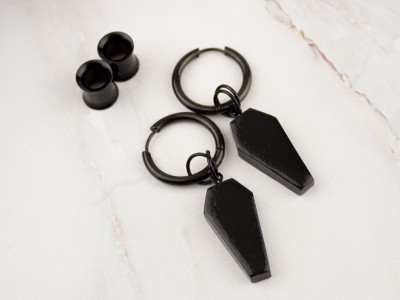 Black coffin hoop tunnels 6-25mm Black coffin hoop tunnels 6-25mm