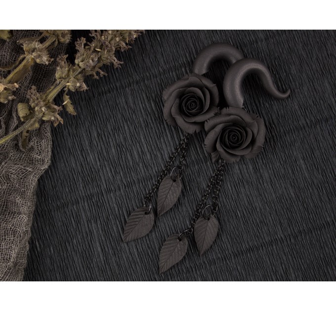 Gothic wedding dangle chain plug earrings for stretched ears Black rose and leaves Witch gift gauges Dark aesthetic