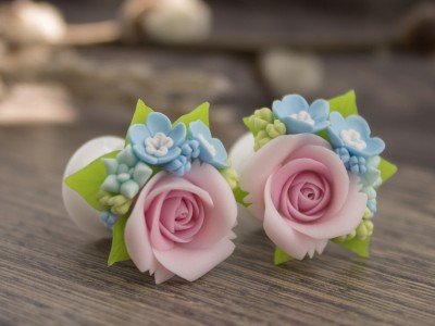 Pink roses and forget-me-not plug earrings 8-20mm