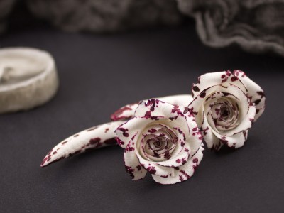 Bloody rose real-faux gauge earrings  Bloody rose real-faux gauge earrings