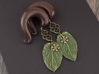 Dangle green leaf gauges 5-14mm
