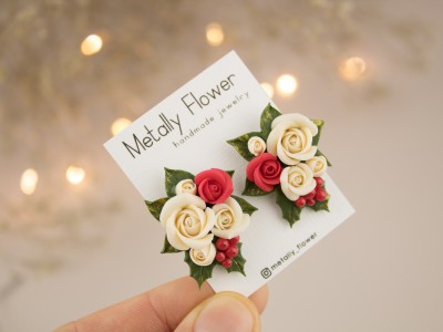Christmas bouquet stud earrings