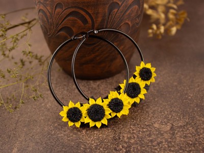 Yellow sunflowers hoop tunnels 6-25mm