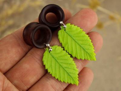 Spring leaf wood tunnels 8-20 mm